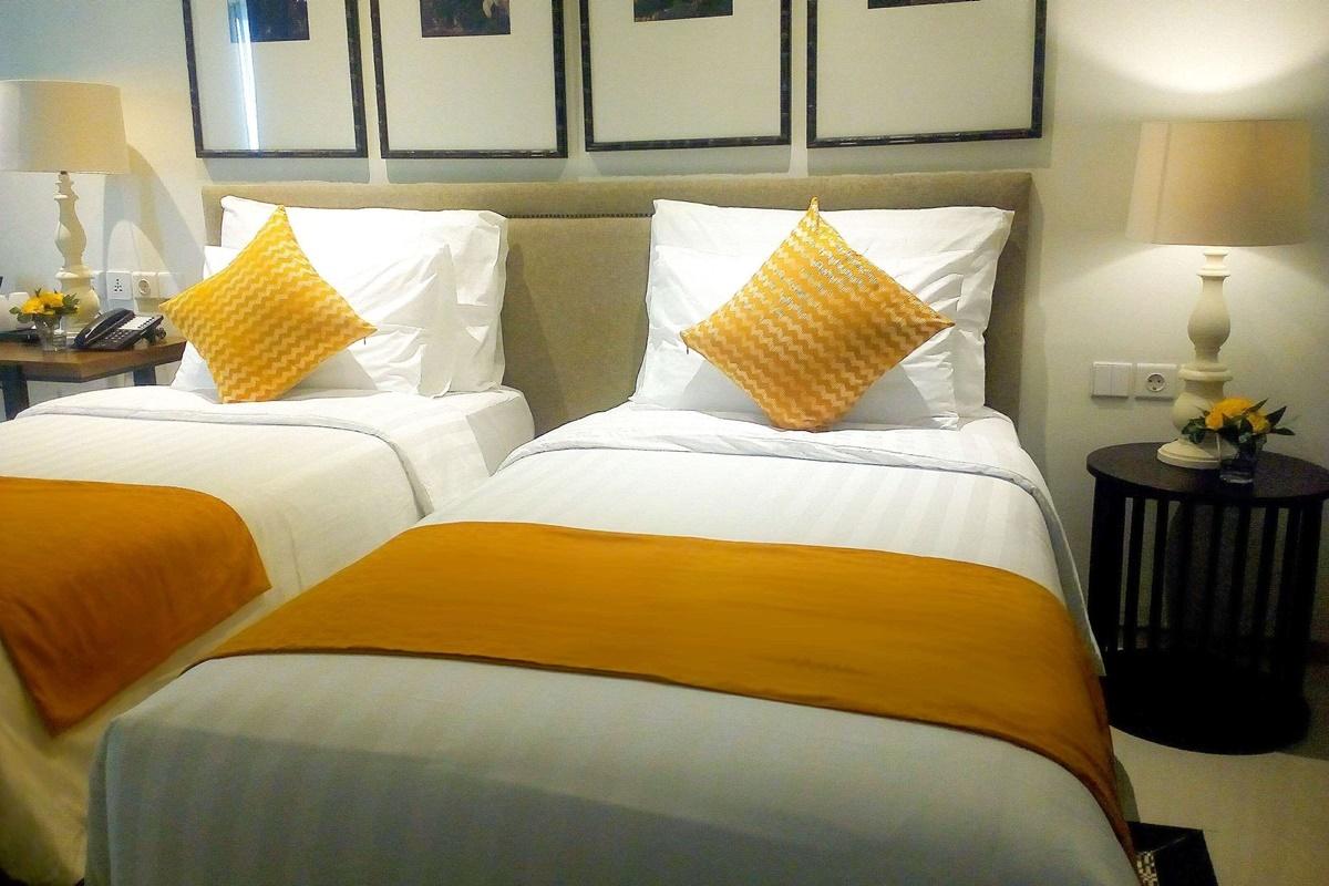 M Hotel Sorong Extérieur photo
