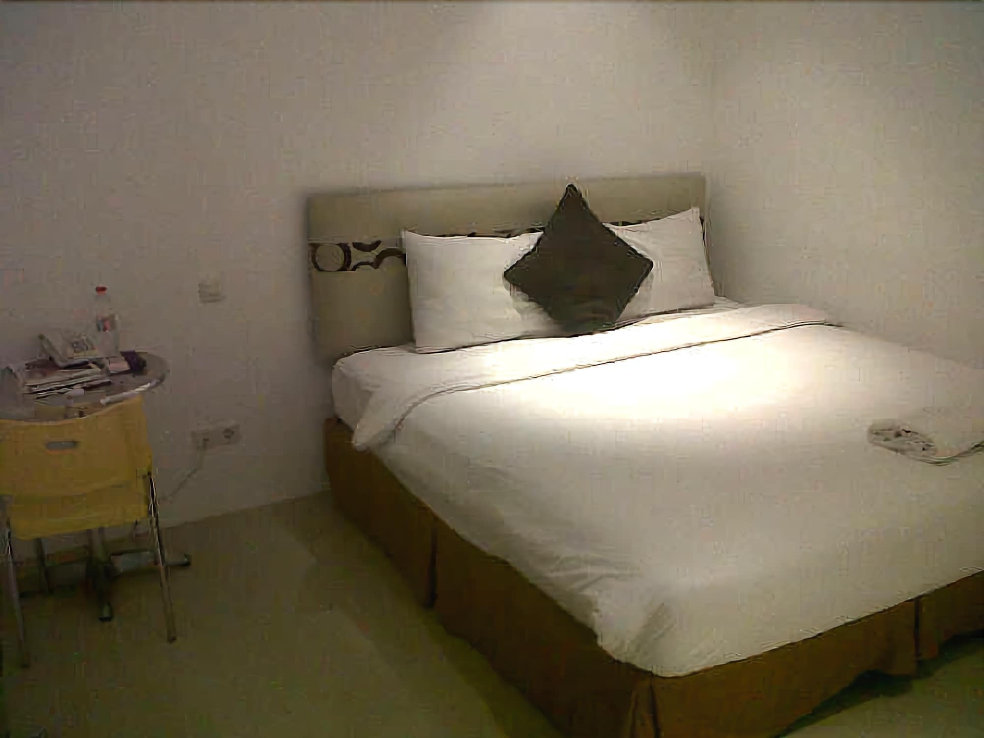 M Hotel Sorong Extérieur photo