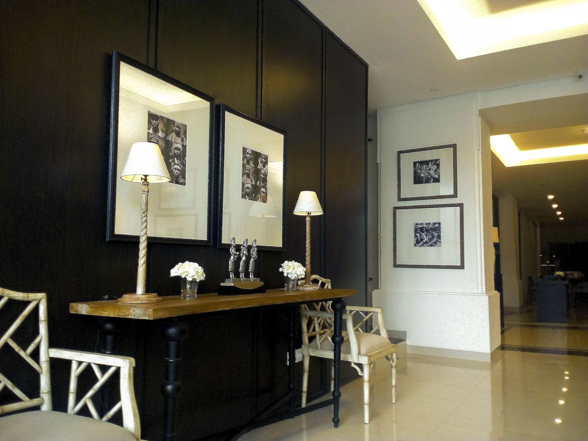 M Hotel Sorong Extérieur photo